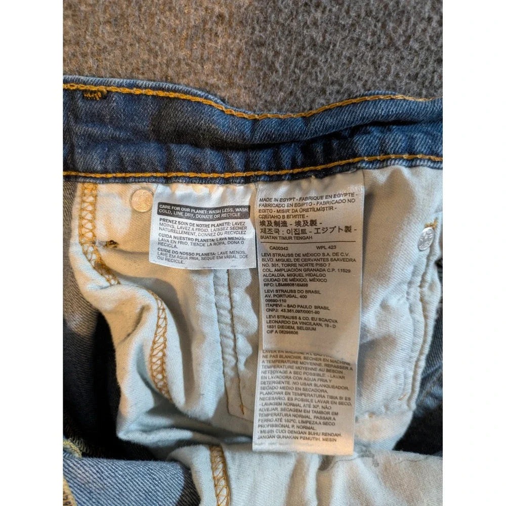 Levi's Jeans Mens 541 Denim Straight Leg Size 36x32 Medium Wash
